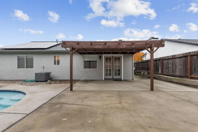 $469,999 | 3625 Black Eagle Drive, Antelope, CA 95843