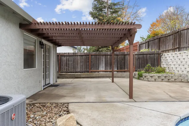 $469,999 | 3625 Black Eagle Drive, Antelope, CA 95843