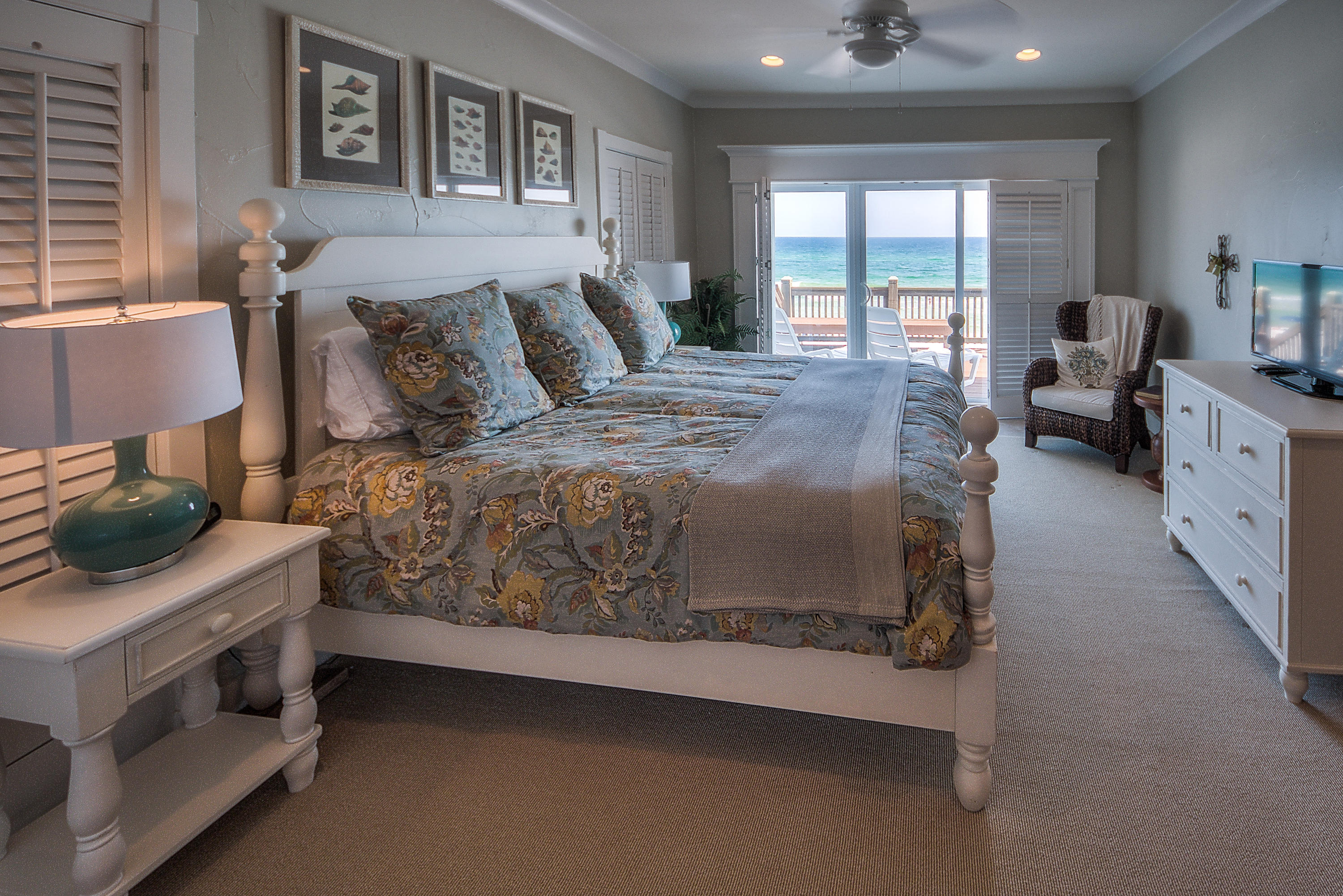 43 Fort Panic Road Santa Rosa Beach, FL 32459 - Photo 21 of 44 a bedroom with a bed and a couch