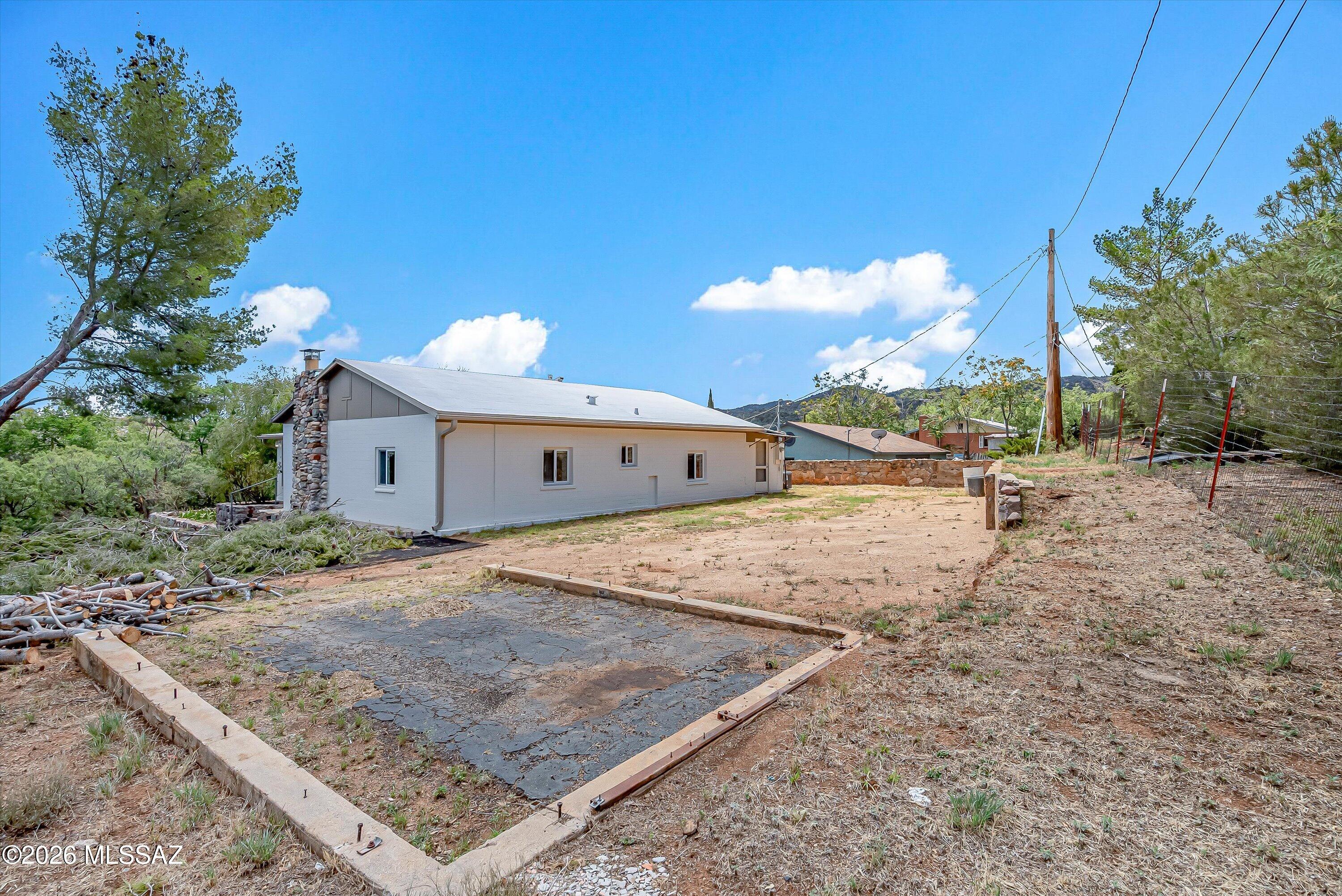730 North Robles Road Oracle, AZ 85623 - Photo 25 of 28 25-Back of Home