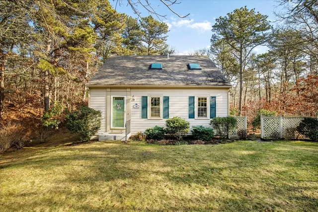 $735,900 | 132 Stagecoach Drive, Chatham, MA 02659