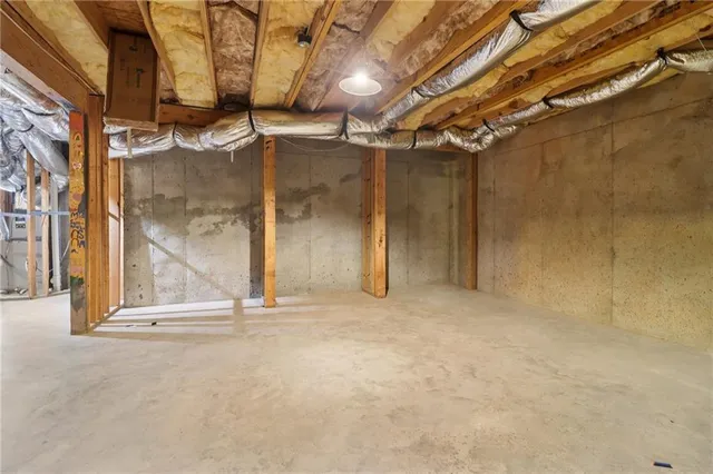 $710,000 | 5363 Windsor Green Court Southeast, Mableton, GA 30126