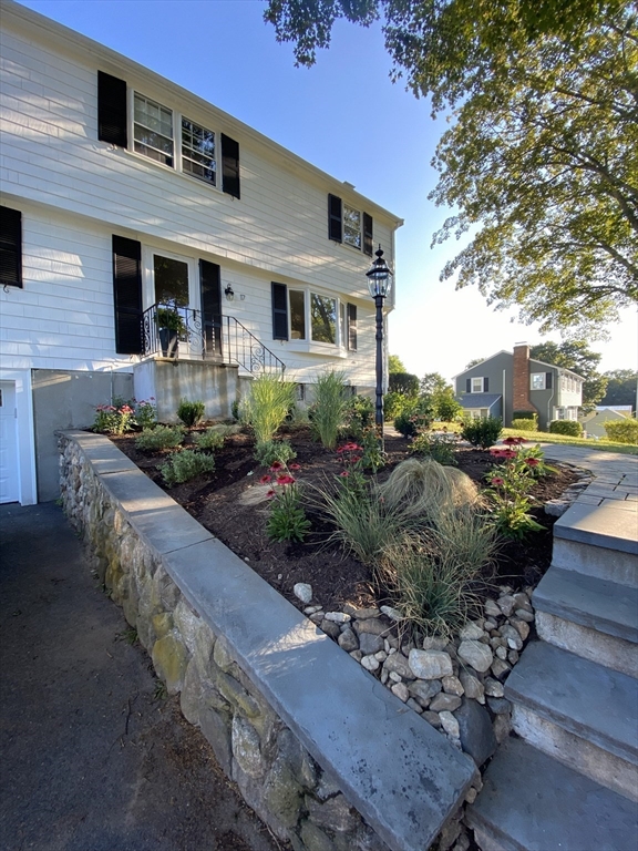 17 Wakefield Street Reading, MA 01867 - Photo 36 of 38