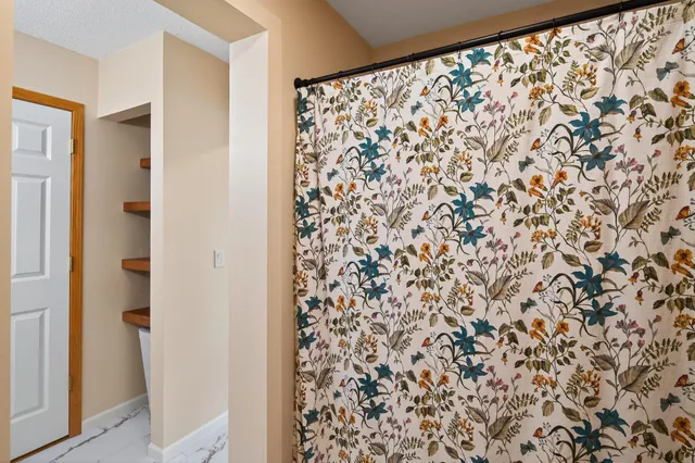 $309,900 | 16878 79th Place North, Maple Grove, MN 55311