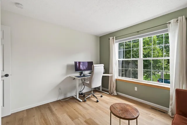 $309,900 | 16878 79th Place North, Maple Grove, MN 55311