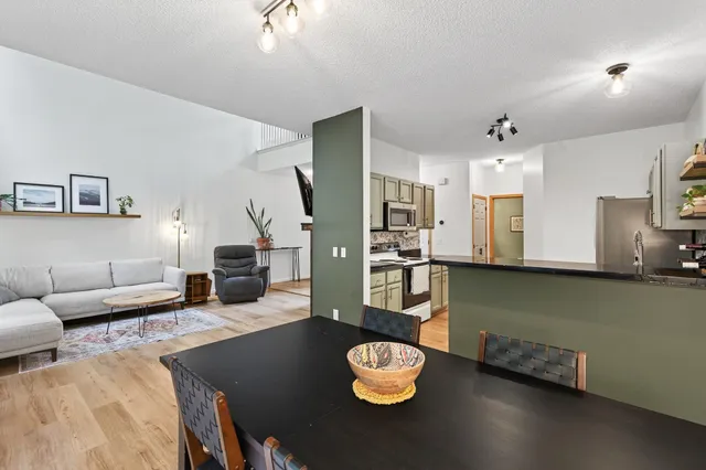 $309,900 | 16878 79th Place North, Maple Grove, MN 55311