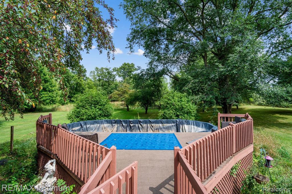 1795 Peavy Road Howell, MI 48843 - Photo 24 of 30