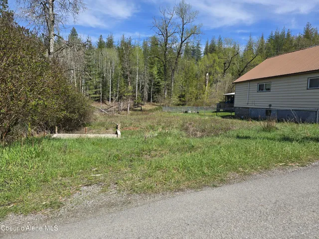 $74,999 | 821 Lower Page Road, Smelterville, ID 83868