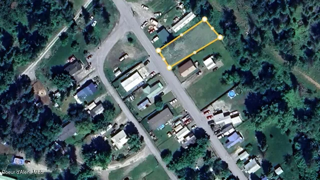 $74,999 | 821 Lower Page Road, Smelterville, ID 83868