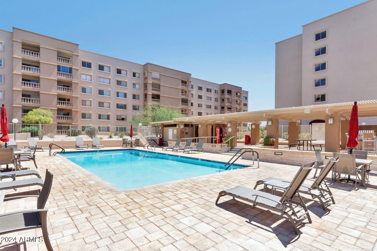7930 East Camelback Road, Unit 301 Scottsdale, AZ 85251 - Photo 11 of 32 Resort Living.