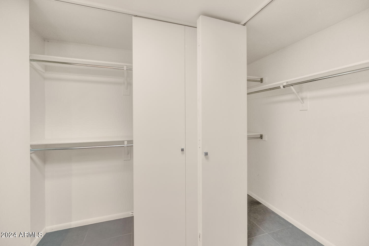 7930 East Camelback Road, Unit 301 Scottsdale, AZ 85251 - Photo 23 of 32 Sizable Mstr Closet.