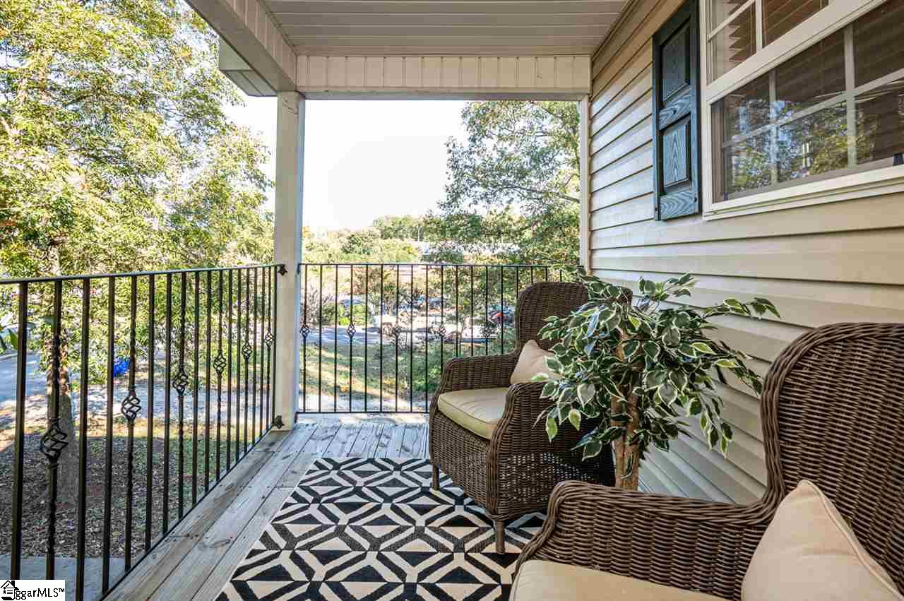 1036 Rutherford Road Greenville, SC 29609 - Photo 2 of 20 Gallery Image 2