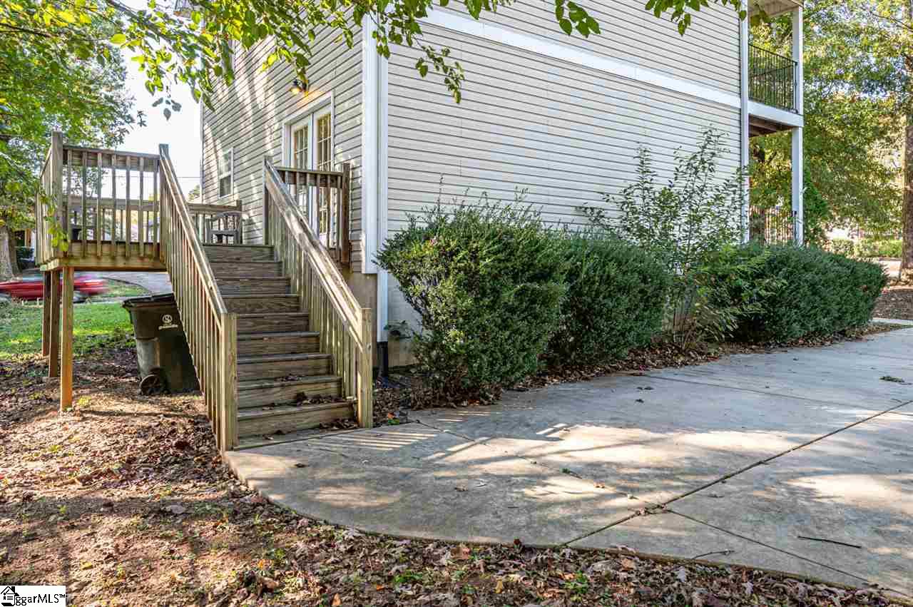 1036 Rutherford Road Greenville, SC 29609 - Photo 19 of 20 Gallery Image 19