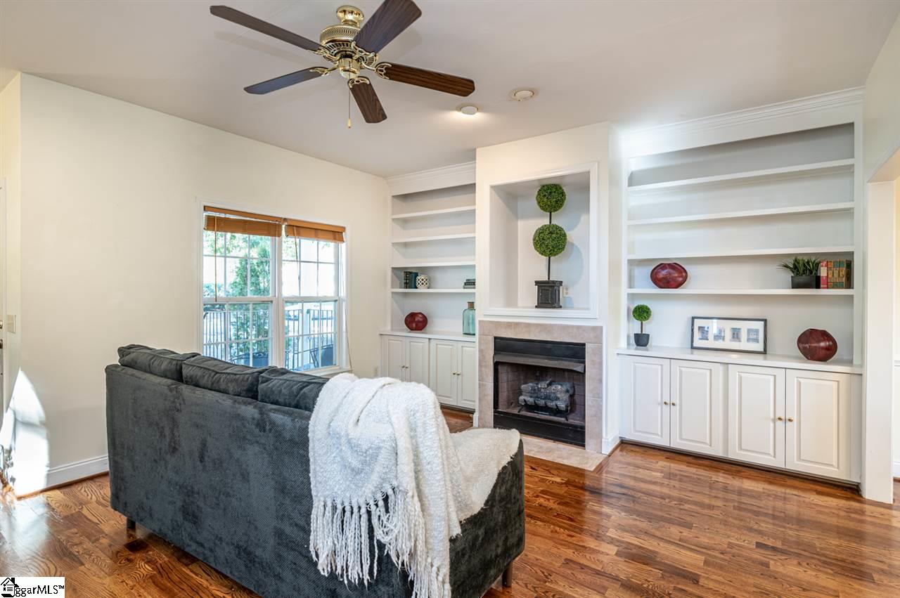 1036 Rutherford Road Greenville, SC 29609 - Photo 3 of 20 Gallery Image 3