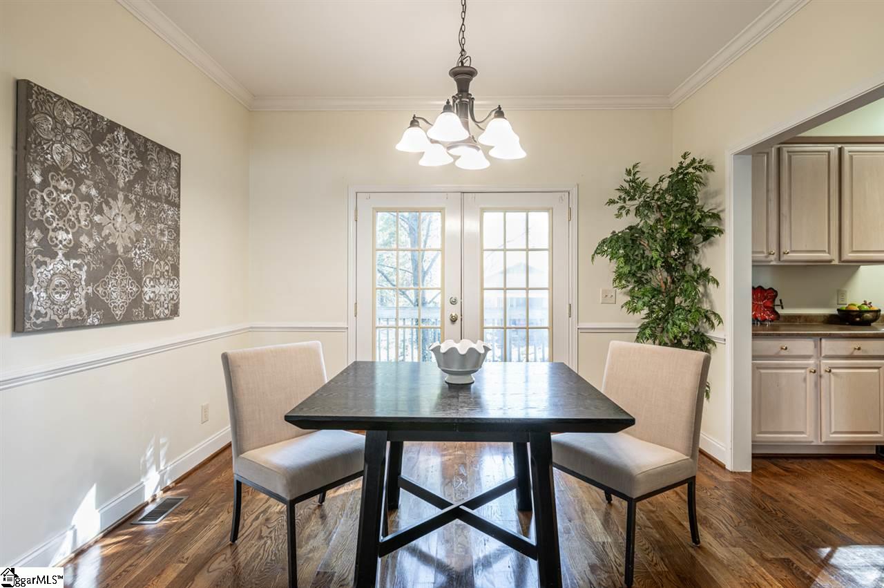 1036 Rutherford Road Greenville, SC 29609 - Photo 6 of 20 Gallery Image 6