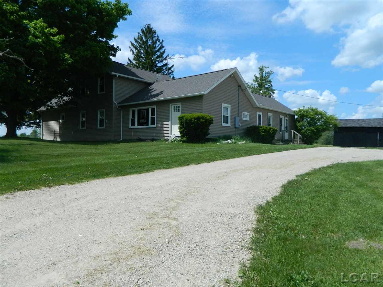 13340 Stewart Road Hudson, MI 49247 - Photo 1 of 17 50011317.JPG