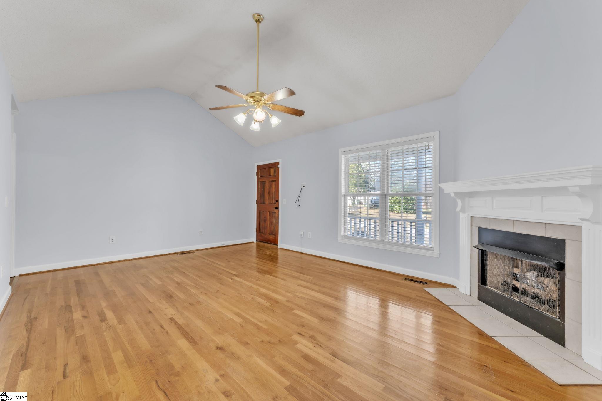 26 Raynes Court Taylors, SC 29687 - Photo 6 of 31