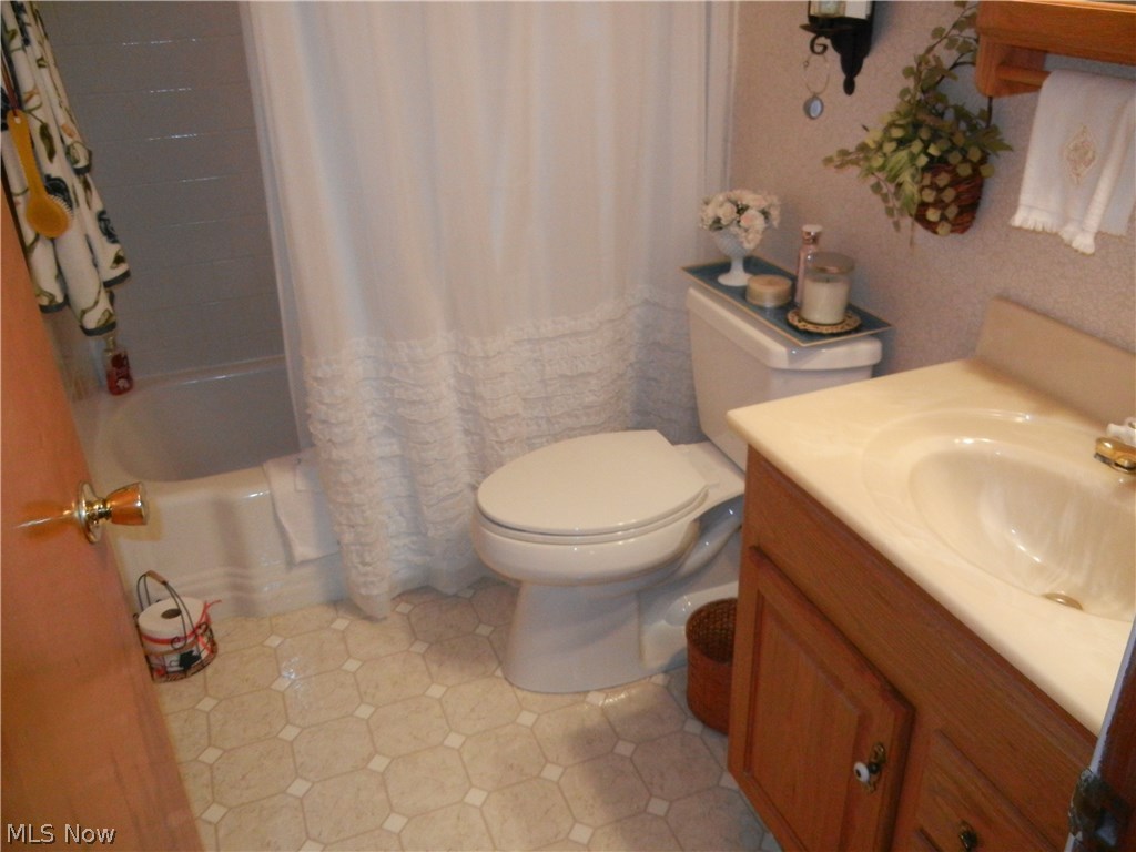 3910 New Road Youngstown, OH 44515 - Photo 20 of 26 Gallery Image 20