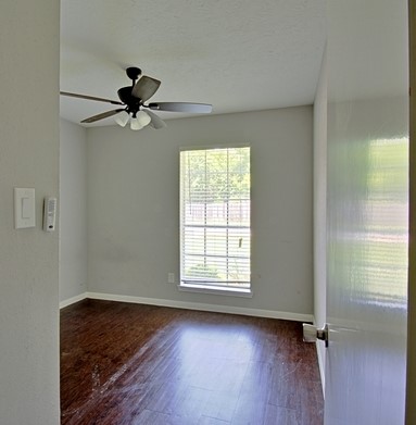 5107 Rivertree Lane Spring, TX 77379 - Photo 8 of 23 Gallery Image 8