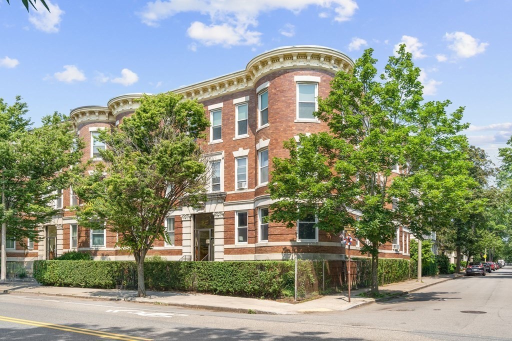 815 Centre Street, Unit 1 Boston, MA 02130 - Photo 1 of 30 a front view of a building