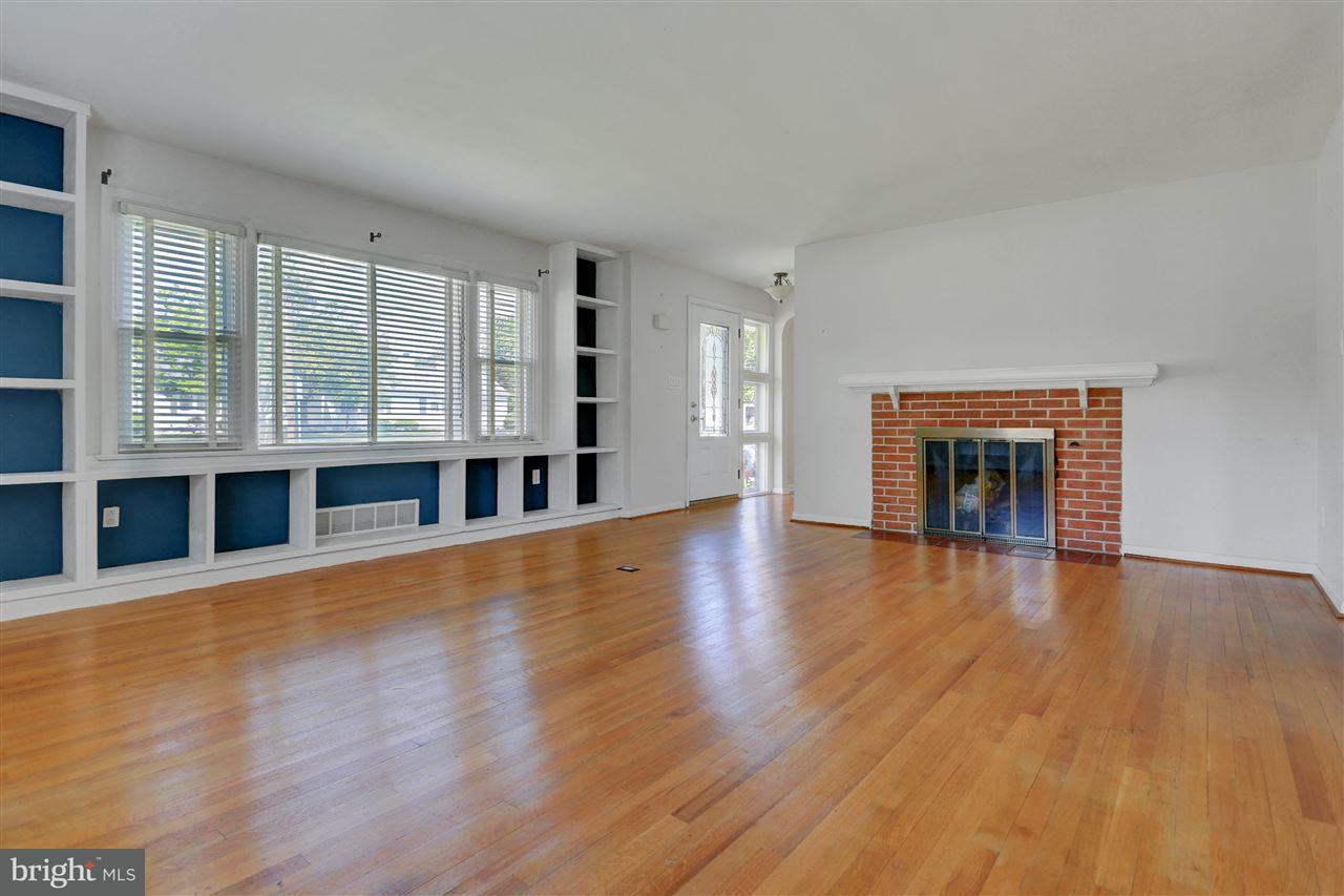 2300 Loucks Road York, PA 17408 - Photo 5 of 33 Gallery Image 5