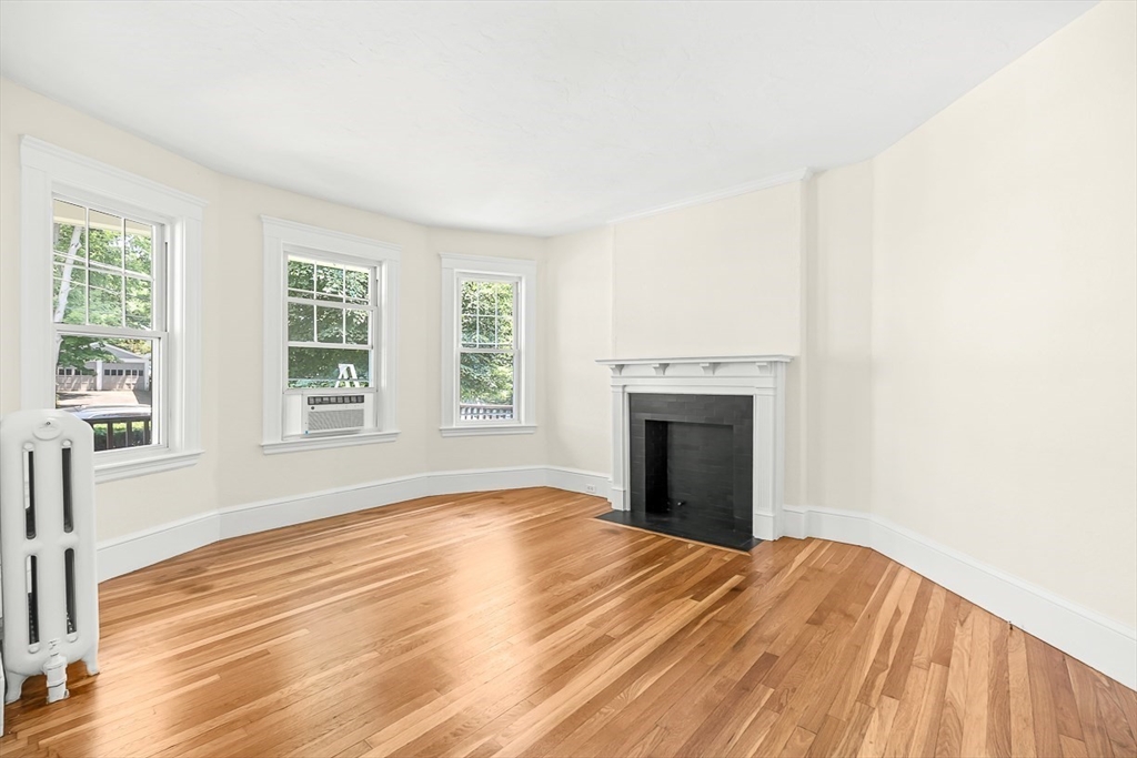 7 Westbourne Road Newton, MA 02459 - Photo 3 of 27