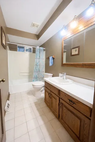 $350,000 | 1003 Balsam Lane, Bartlett, IL 60103