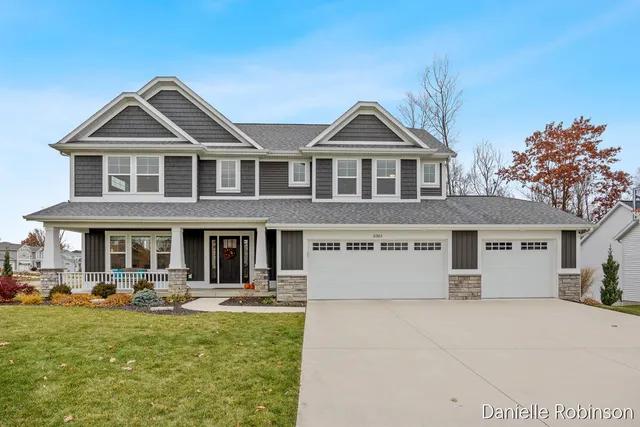 $719,500 | 3361 Box Elder Drive, Jenison, MI 49428