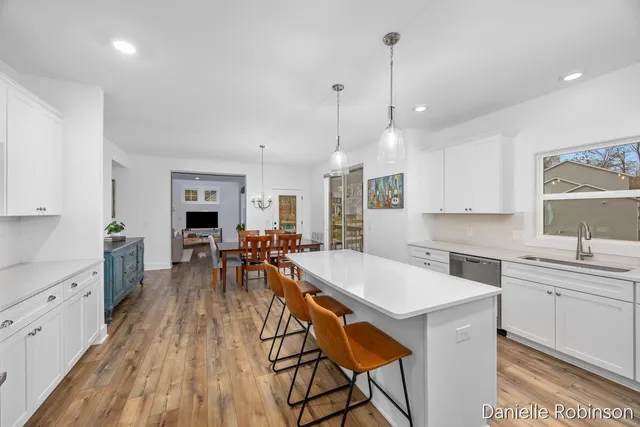 $719,500 | 3361 Box Elder Drive, Jenison, MI 49428