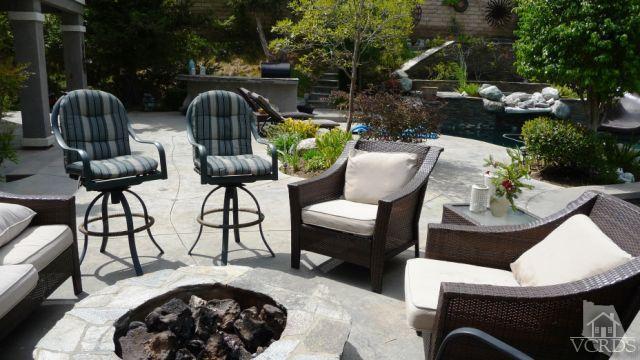 567 Oak Tree Court Simi Valley, CA 93065 - Photo 11 of 17