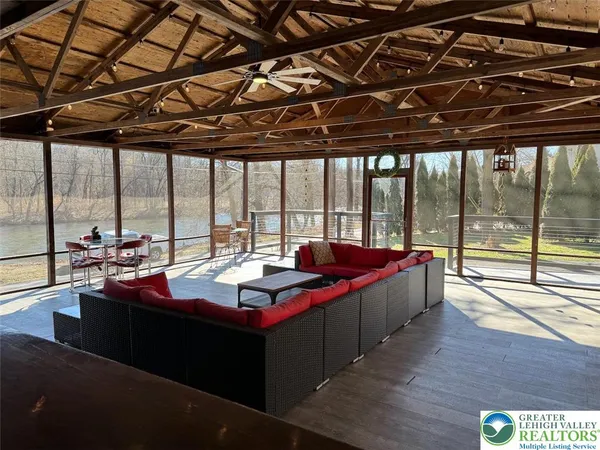 a picture of outdoor space with seating area