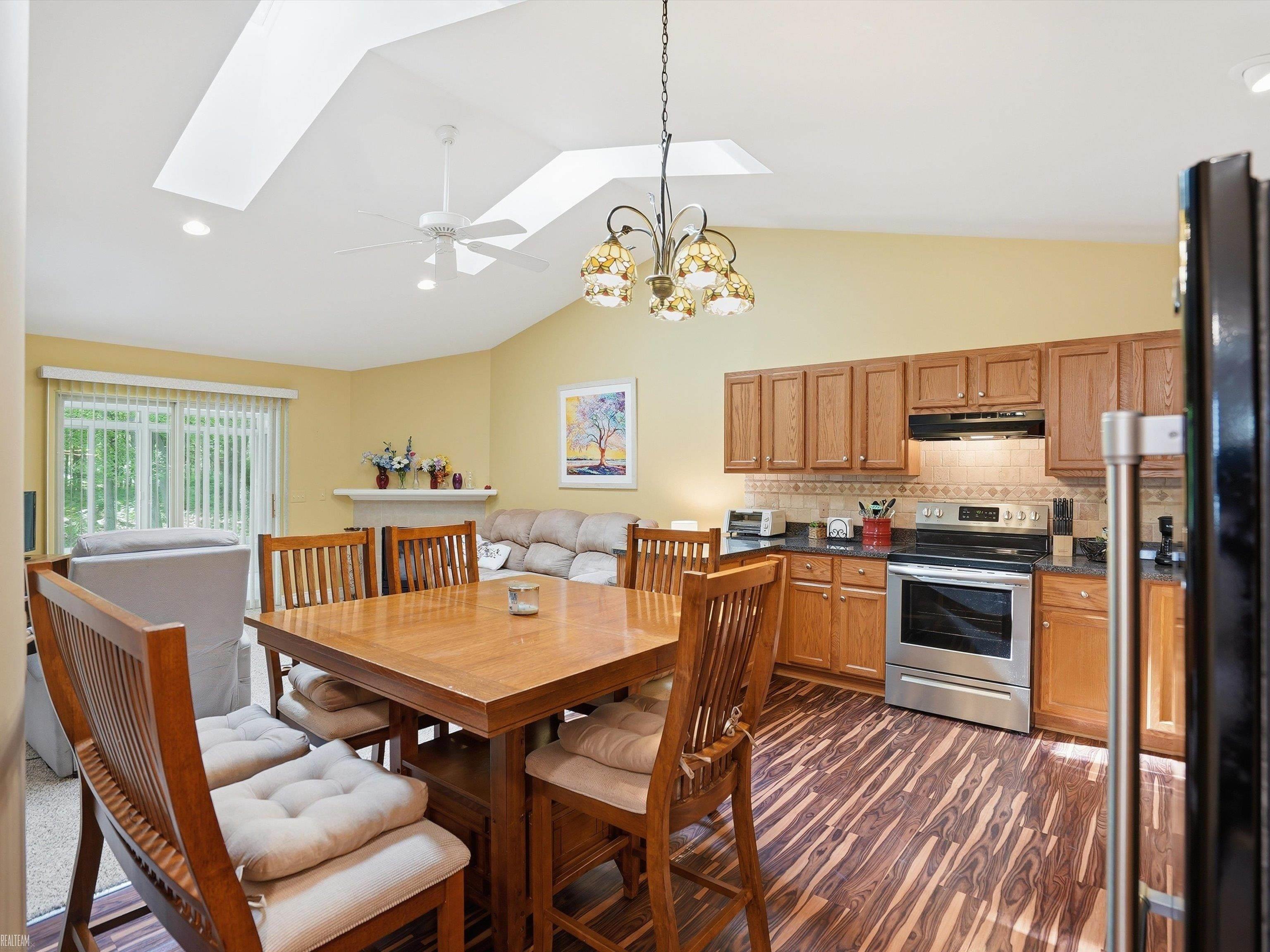 9622 Nook Road Algonac, MI 48001 - Photo 6 of 41