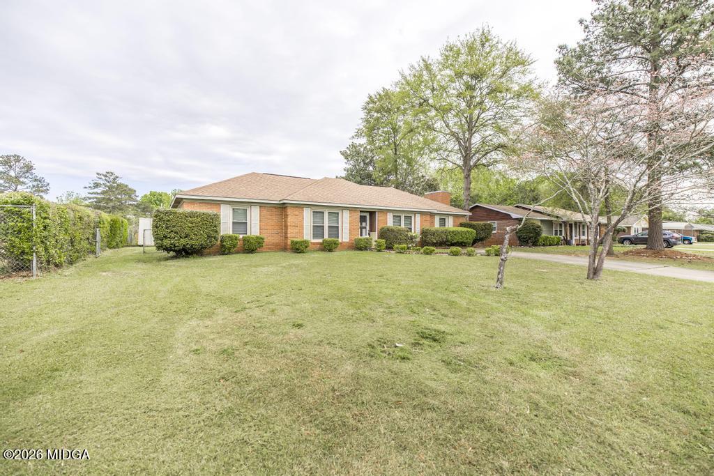 112 Prairie Boulevard Centerville, GA 31028 - Photo 3 of 32 a view of a house with a yard