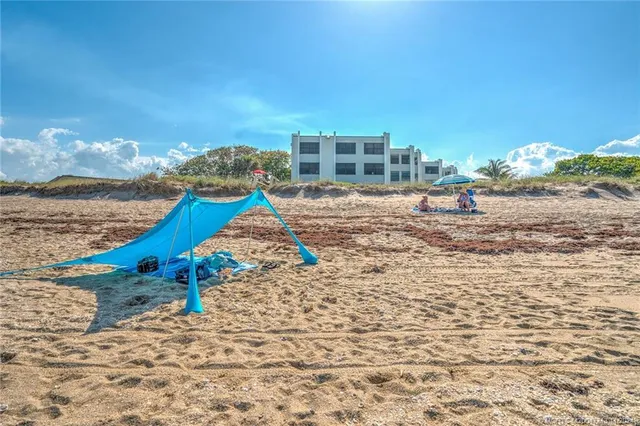 $5,000 | 1289 Northeast Ocean Boulevard, Unit 6, Stuart, FL 34996