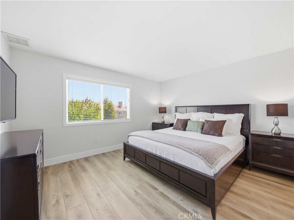 25710 Holiday, Unit C Stevenson Ranch, CA 91381 - Photo 11 of 29