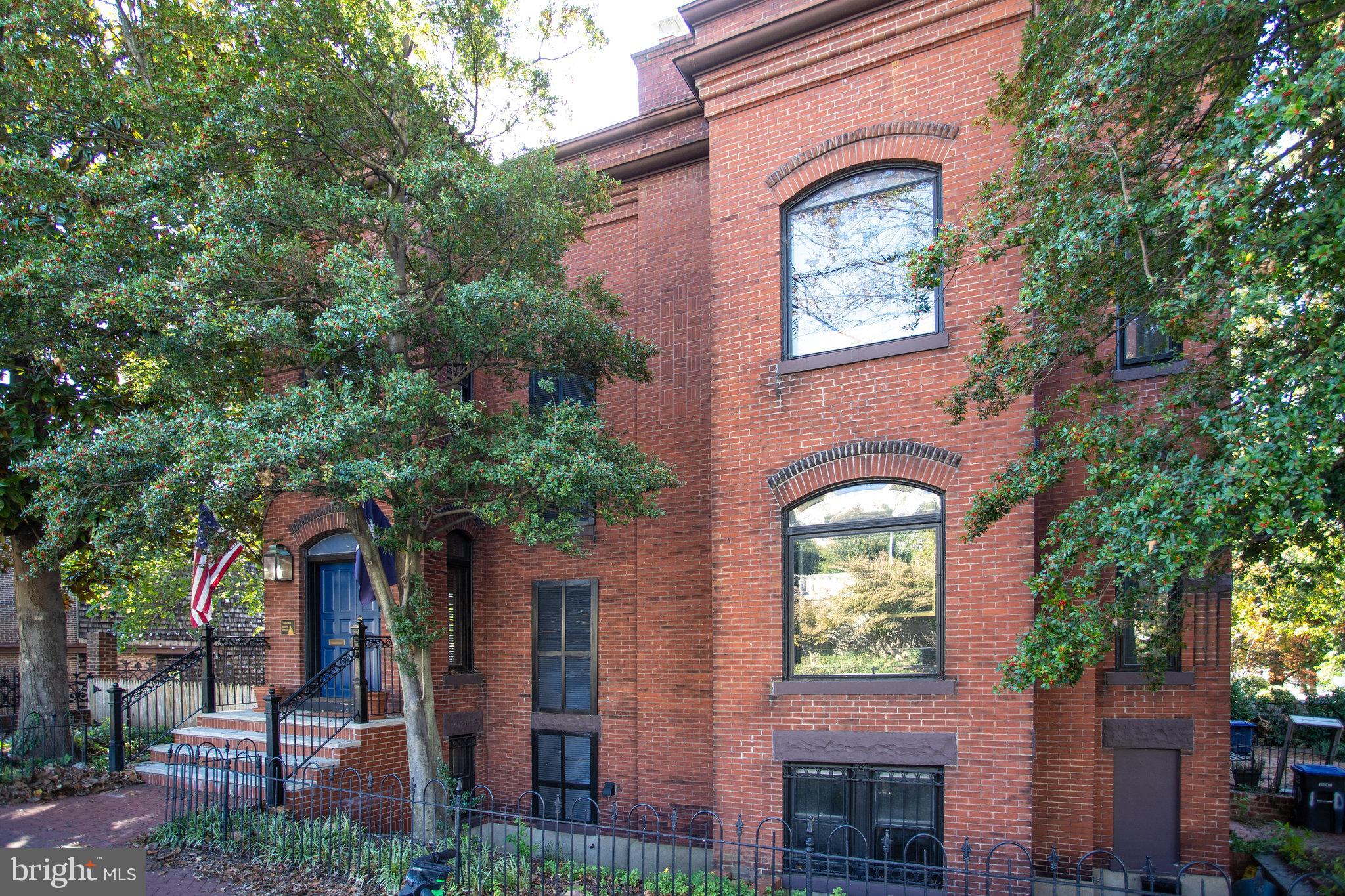 1 D Street Southeast Washington, DC 20003 - Photo 5 of 34