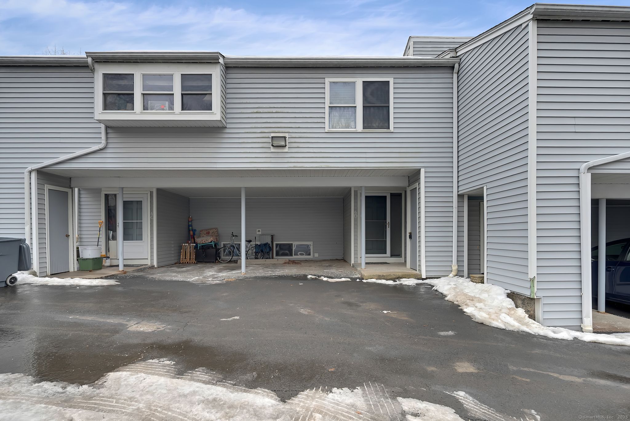 50 East Hill Road, Unit 6D Canton, CT 06019 - Photo 1 of 1 Welcome home to 50 East Hill and this beautiful condo!