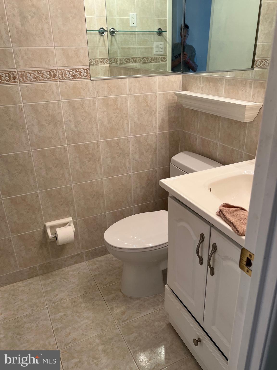 8960 Krewstown Road, Unit 310 Philadelphia, PA 19115 - Photo 11 of 19 Gallery Image 11