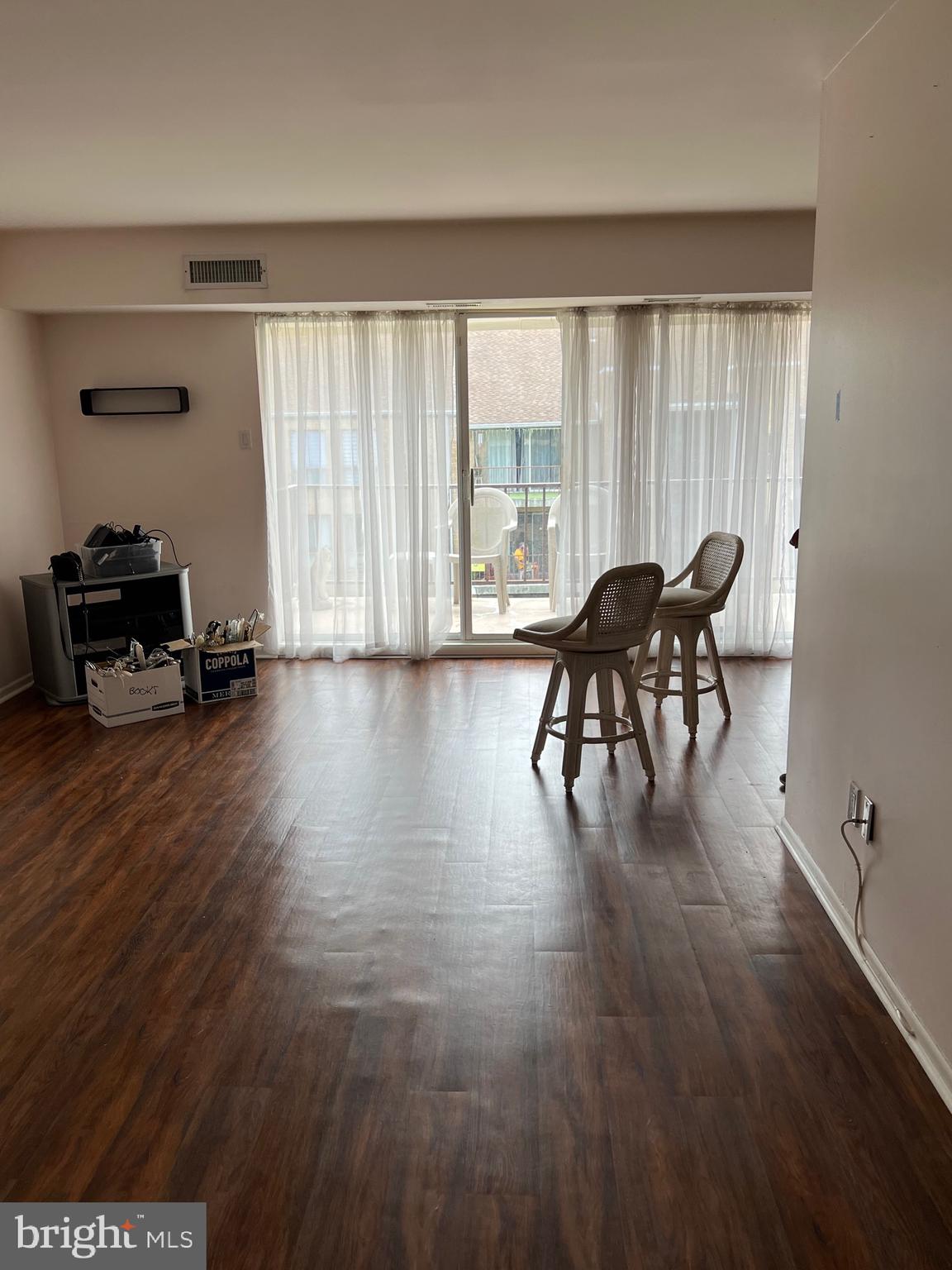8960 Krewstown Road, Unit 310 Philadelphia, PA 19115 - Photo 5 of 19 Gallery Image 5