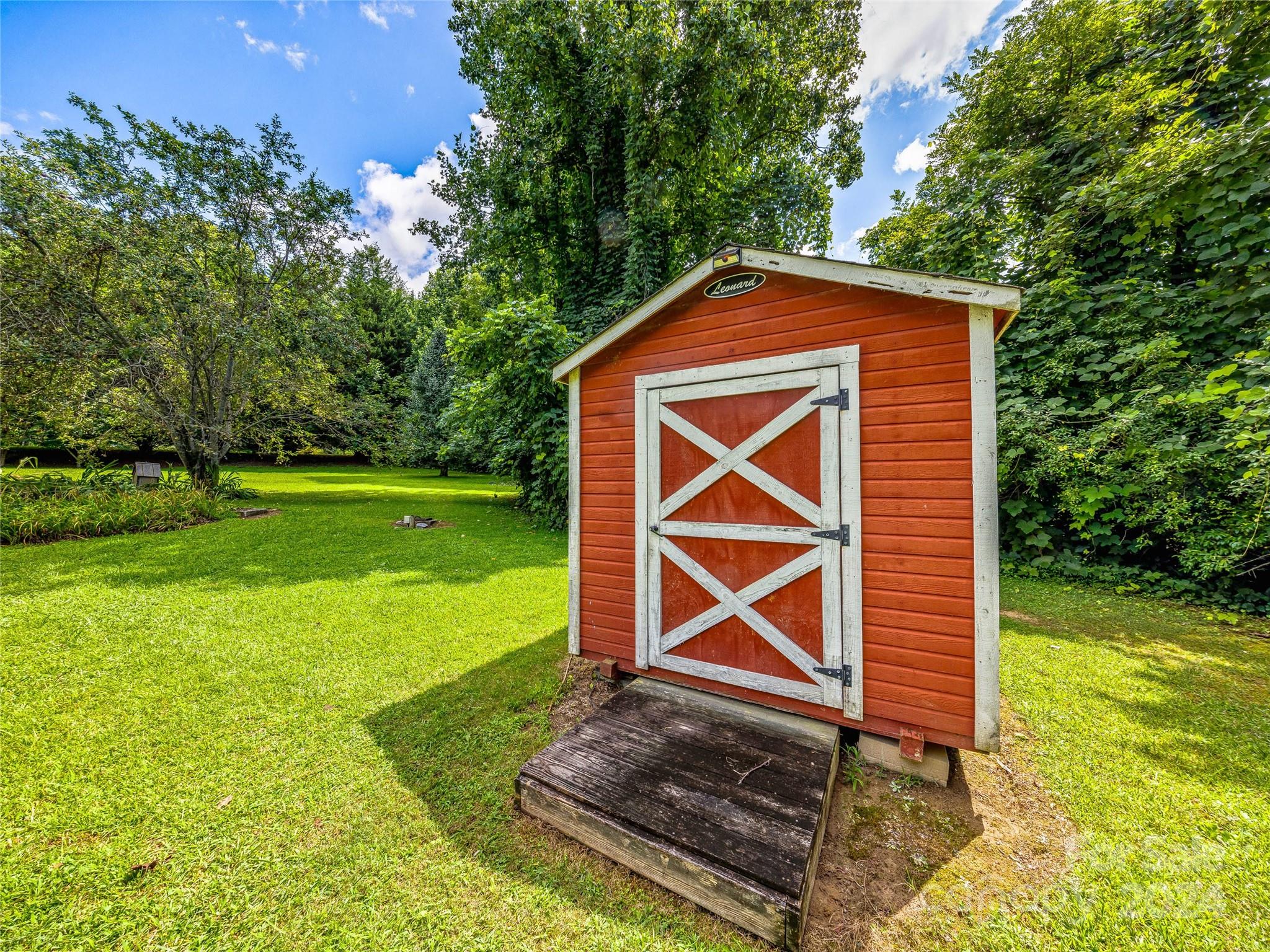 441 Stepp Road Hendersonville, NC 28792 - Photo 24 of 27