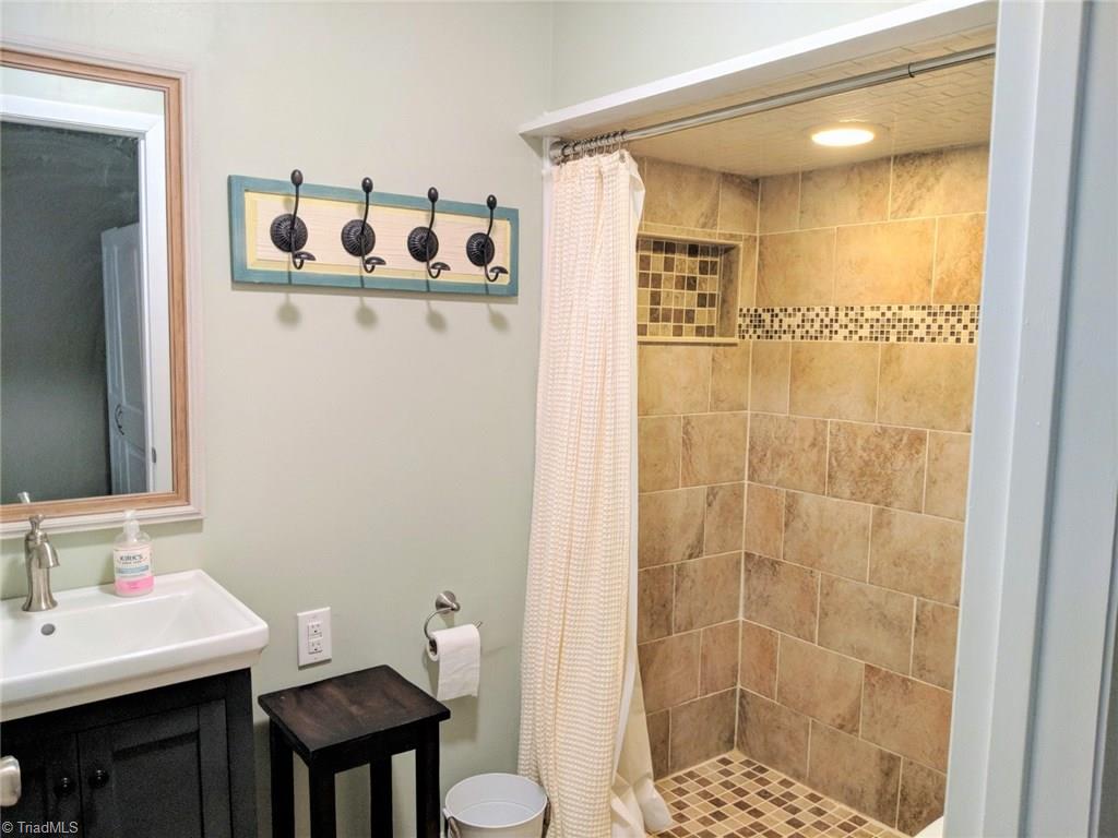 4830 Balsom Road Pfafftown, NC 27040 - Photo 27 of 30 Gallery Image 27