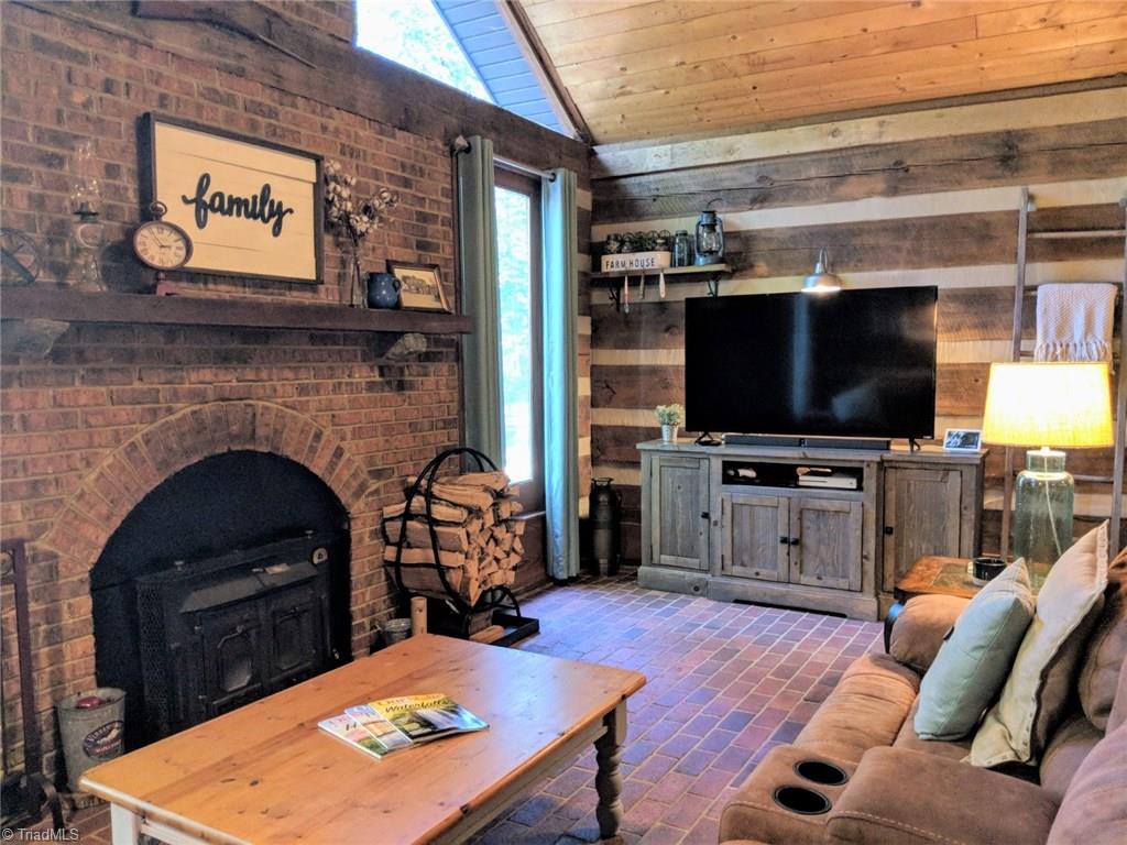 4830 Balsom Road Pfafftown, NC 27040 - Photo 6 of 30 Gallery Image 6