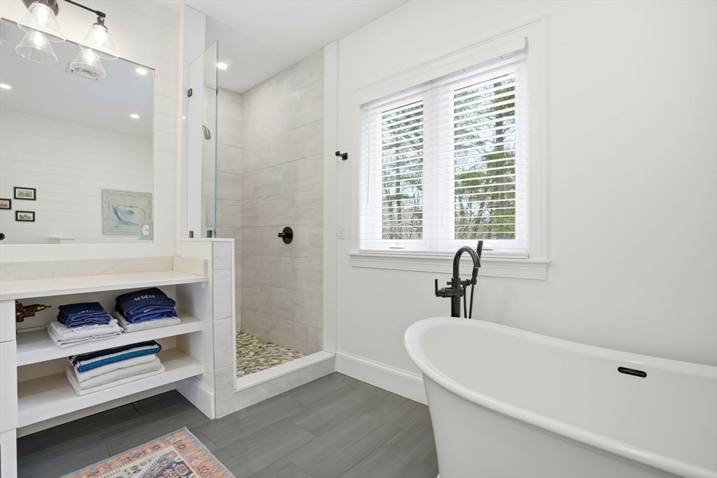 180 Chestnut Street Duxbury, MA 02332 - Photo 22 of 42