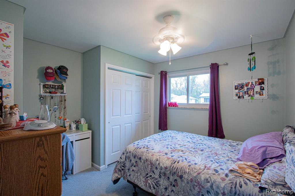707 Gertrude Road Waterford, MI 48328 - Photo 13 of 35 Gallery Image 13