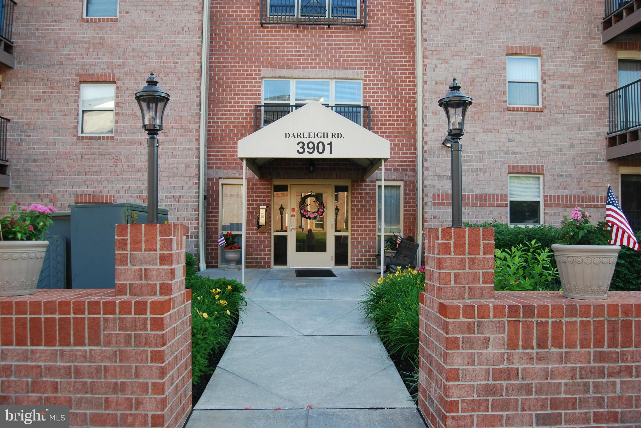 3901 Darleigh Road, Unit B Nottingham, MD 21236 - Photo 3 of 29 Exterior (Front)