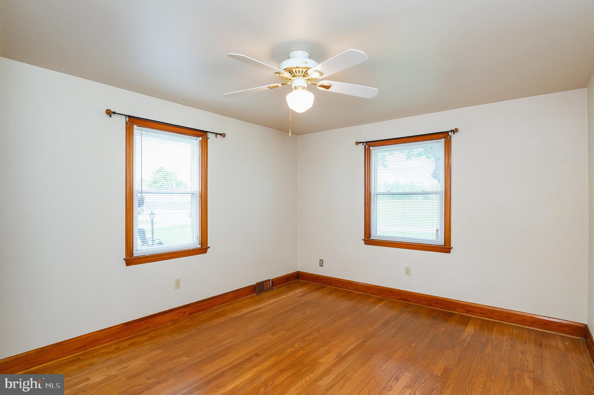 4732 Ridge Road Nottingham, MD 21236 - Photo 13 of 38 Main Bedroom