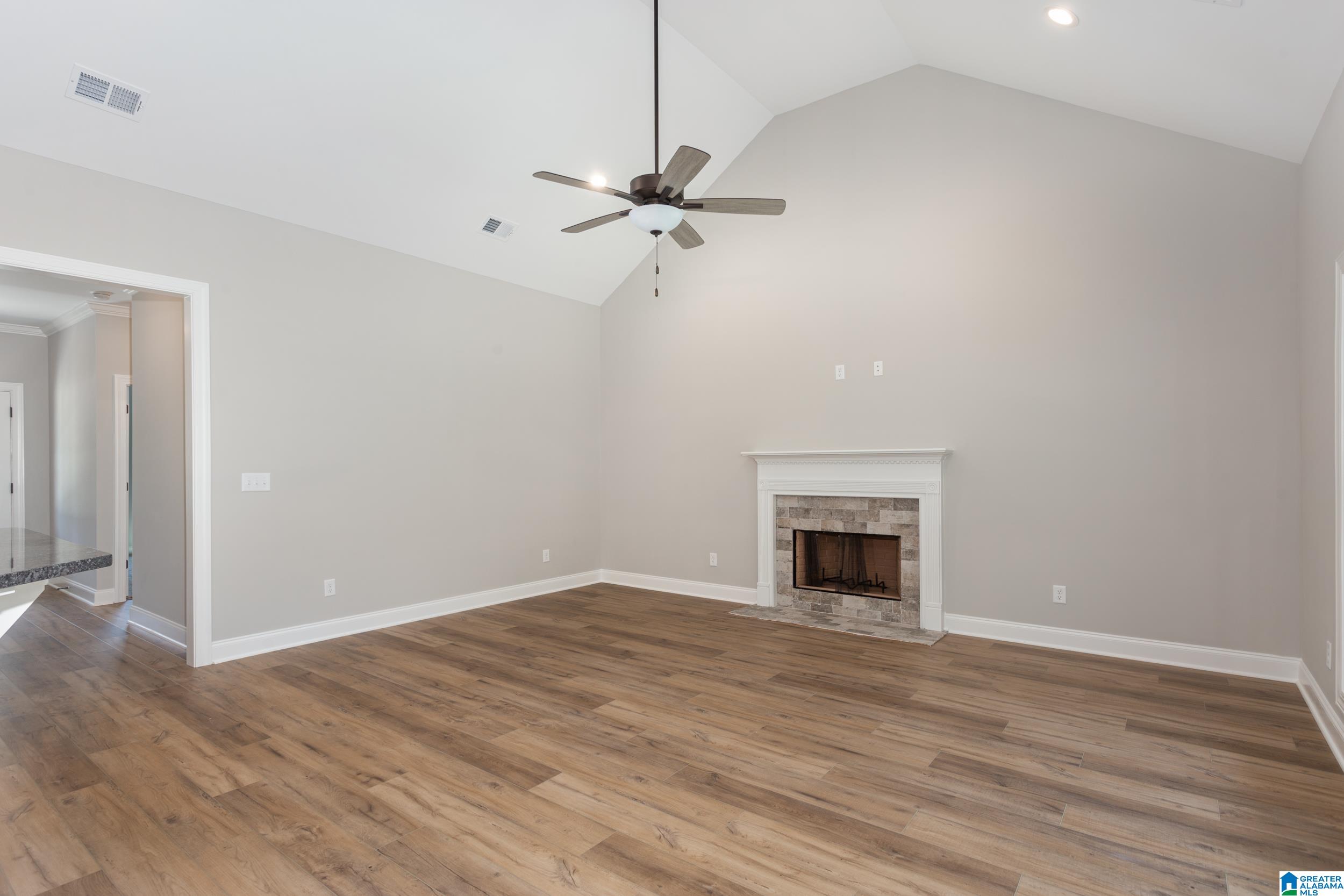 220 Nichols Road Leeds, AL 35094 - Photo 5 of 32