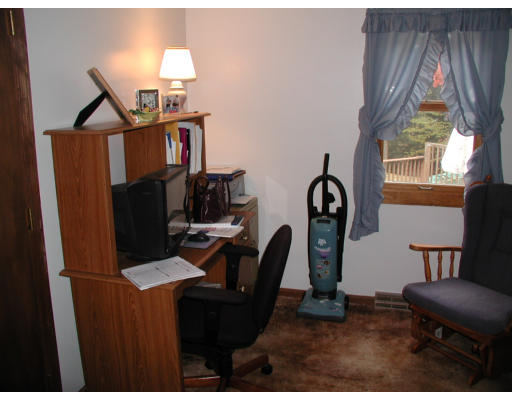 33 Blood Road Townsend, MA 01469 - Photo 19 of 24 Gallery Image 19