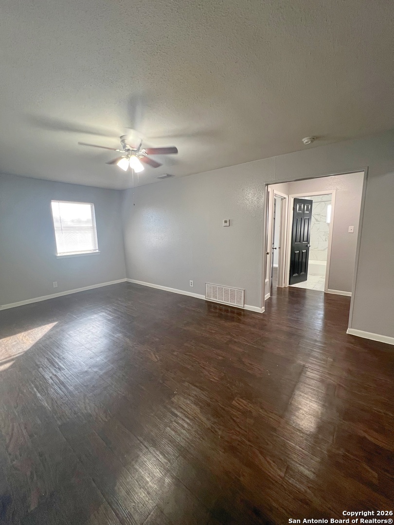 218 Merida Street, Unit 1 San Antonio, TX 78207 - Photo 2 of 12