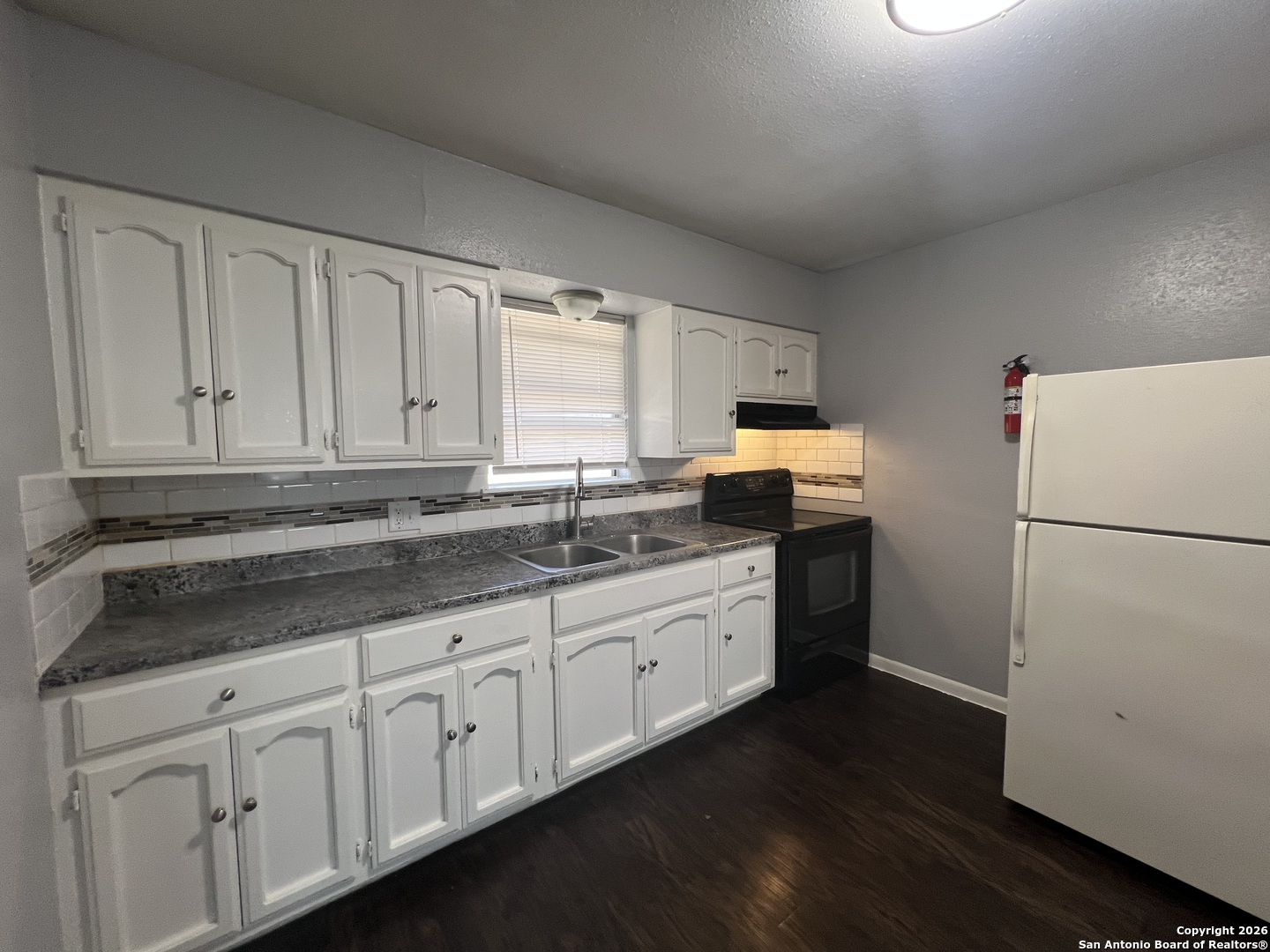 218 Merida Street, Unit 1 San Antonio, TX 78207 - Photo 5 of 12